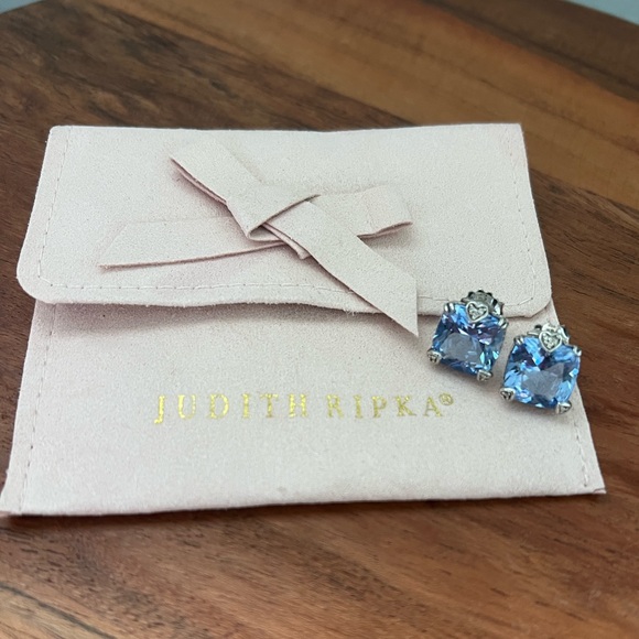 EUC Judith Ripka JR TWO Lola Blue Topaz & Diamond Stud Earrings - Picture 10 of 10